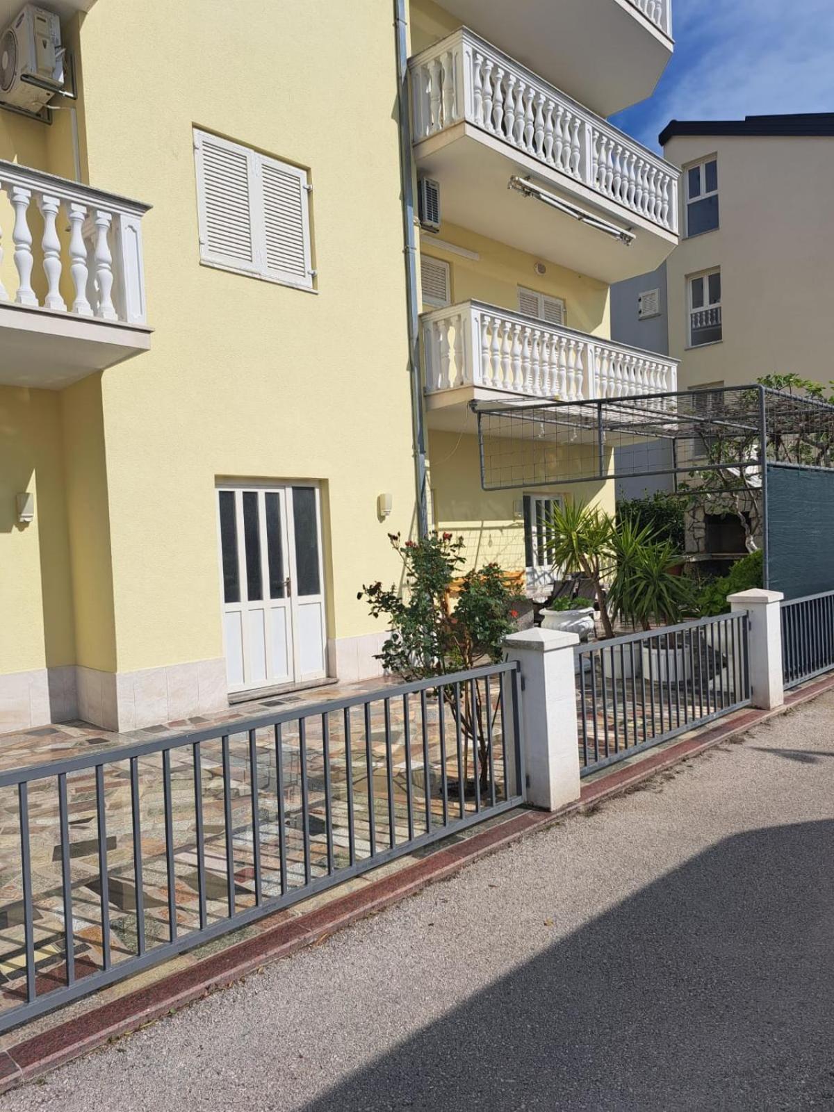 Apartments Nena Podstrana Exterior foto